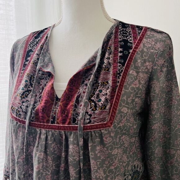 Knox Rose Gray & Red Billowy Chiffon Boho Blouse w/ Velvety Trim XS Cottagecore - Picture 5 of 8